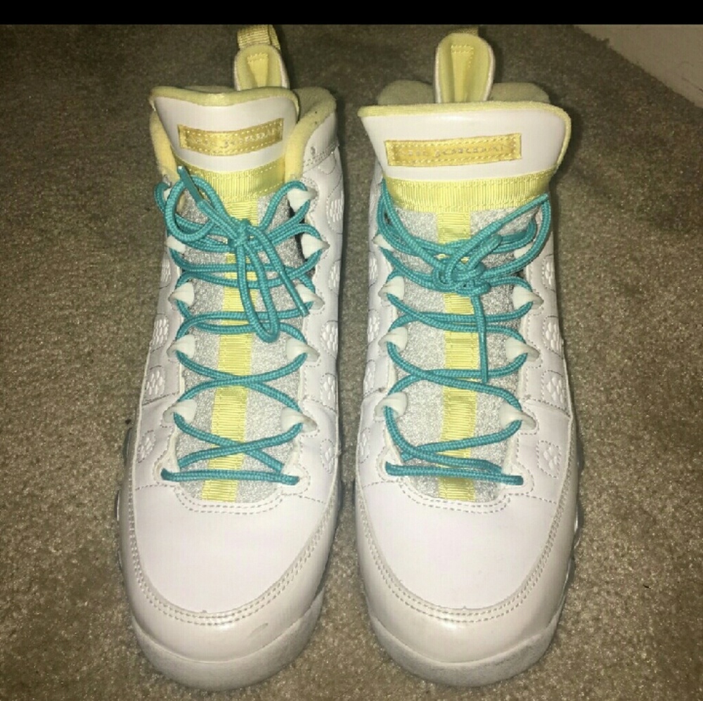 Jordan 9 - Picture 3 of 5